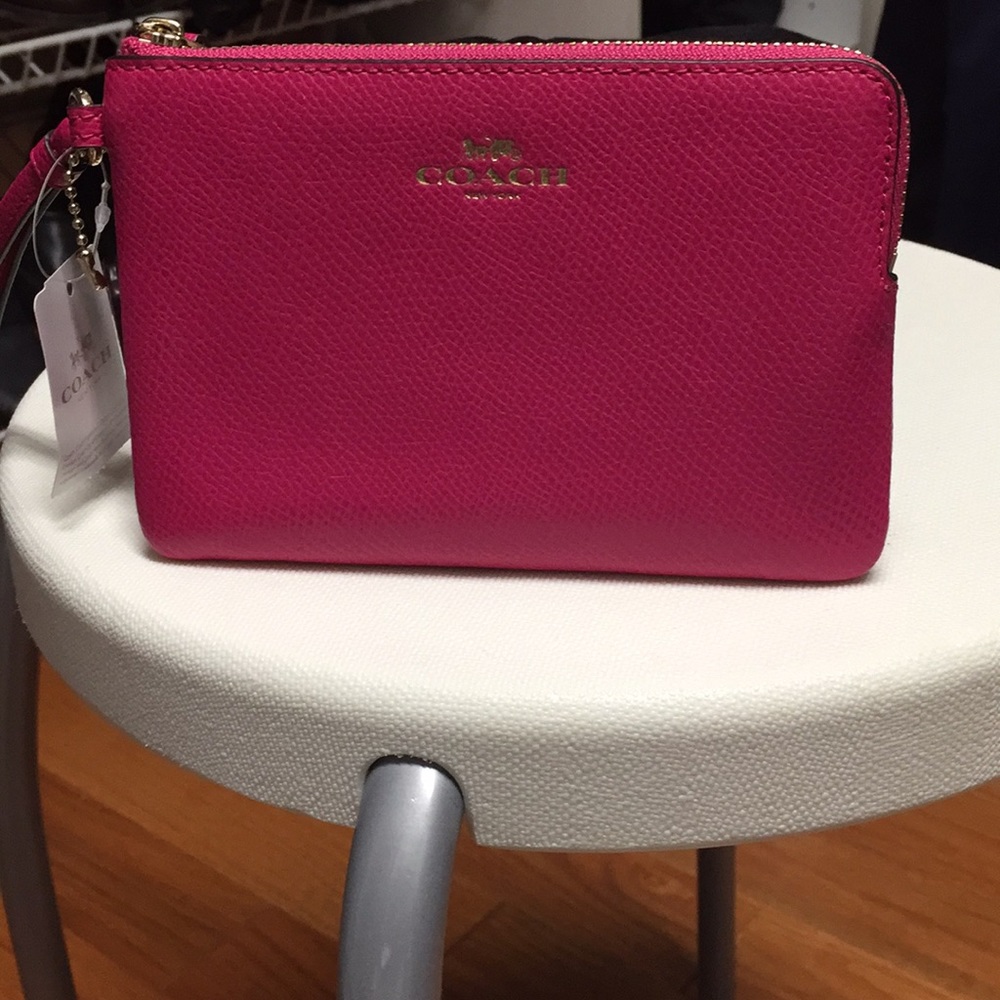 Small Coach Wristlet